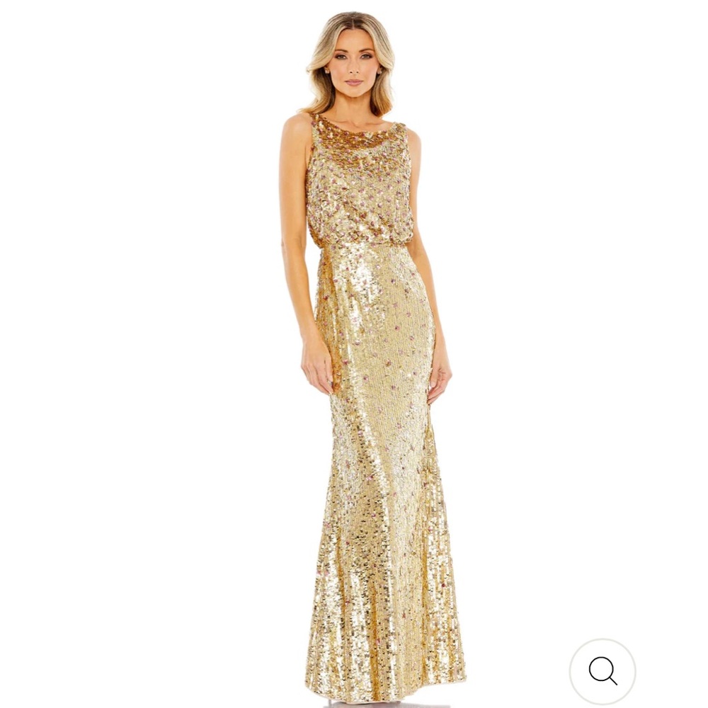 MAC DUGGAL SEQUINED SLEEVELESS HIGH NECK GOWN